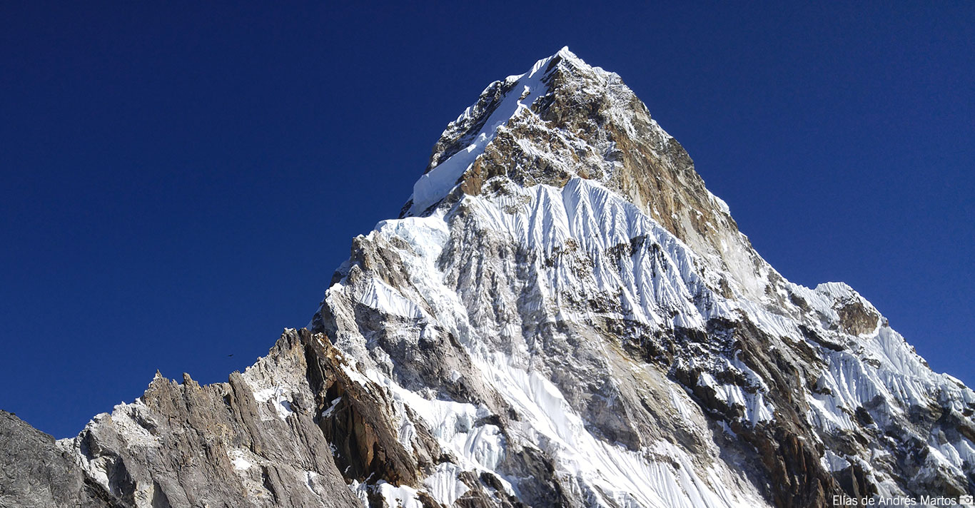 Ama Dablam Expedition , Ama Dablam Base Camp, Ama Dablam summit, Trekking In Nepal, Route Map, Trek Difficulty, Ama  Dablam Trek difficulty