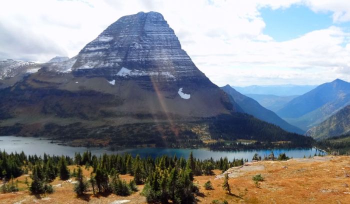 Hidden Lake & Glacier trek