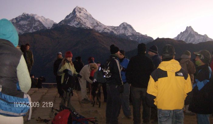 Mountain views before sunrise from Poonhill( 3210 m)