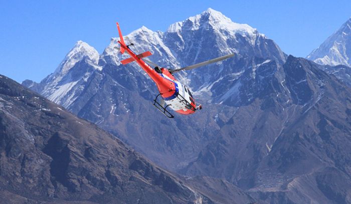 helicopter trek to Everest base camp