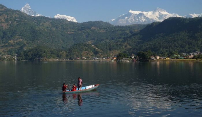 Fewa lake, Boating & Mountains from pokhara