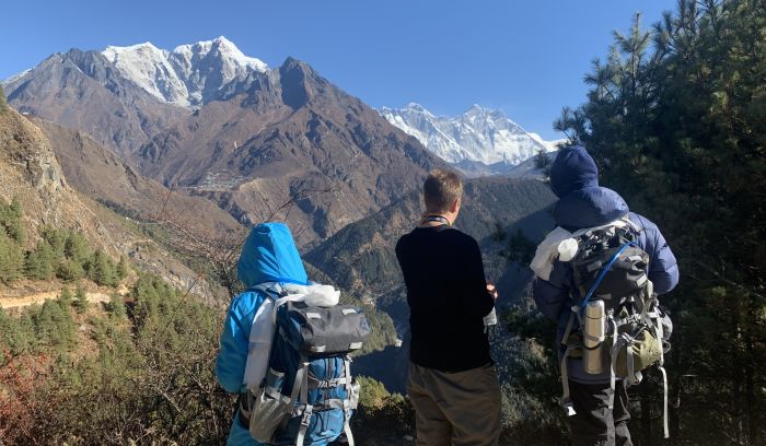 Everest and more mountain views from Kyangjuma, way to Tengboche